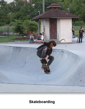 Having Fun 008 Skateboarding