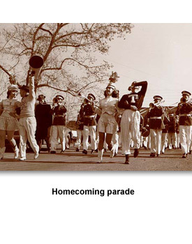 How People Lived 12 Homecoming parade